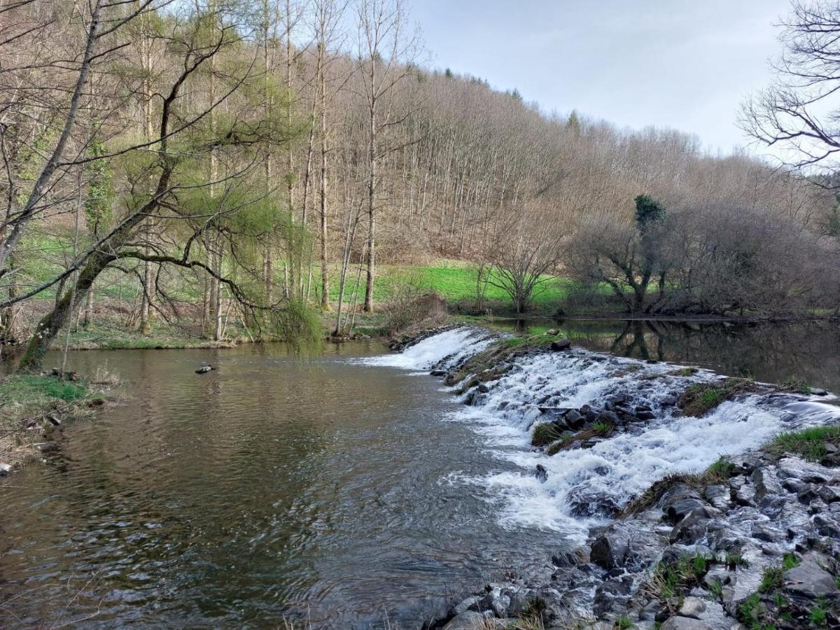 הוילה Sainte-Juliette-sur-Viaur Moulin De Serre מראה חיצוני תמונה